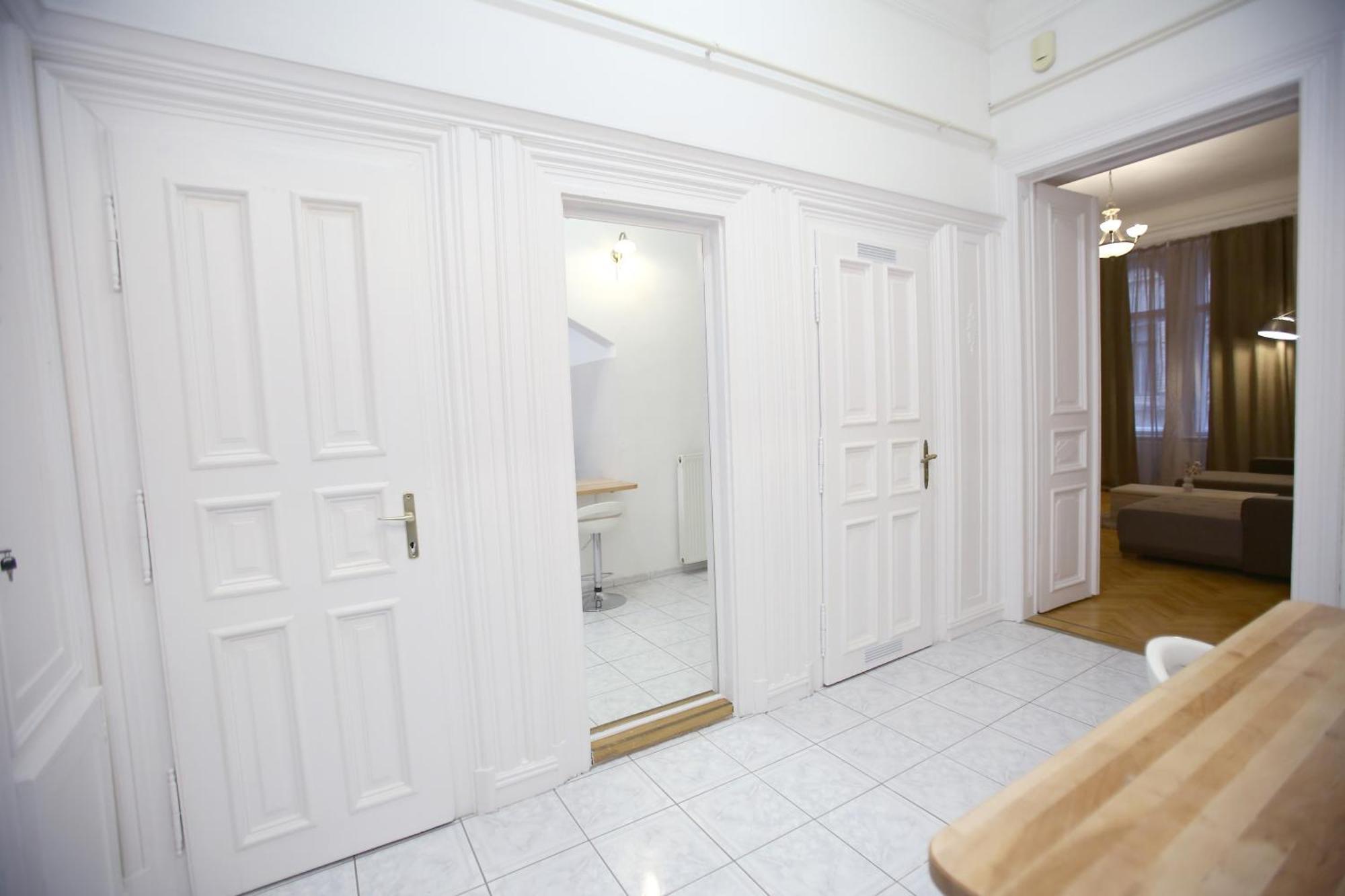 Venus - Opera Iv Apartamento